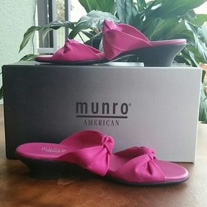 FINAL PRICE Munro Plan Fuchsia Stretch Sandals