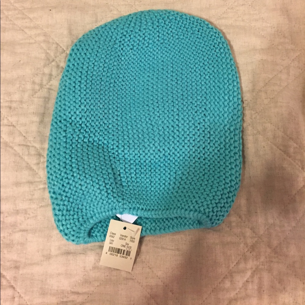 American Eagle beenie