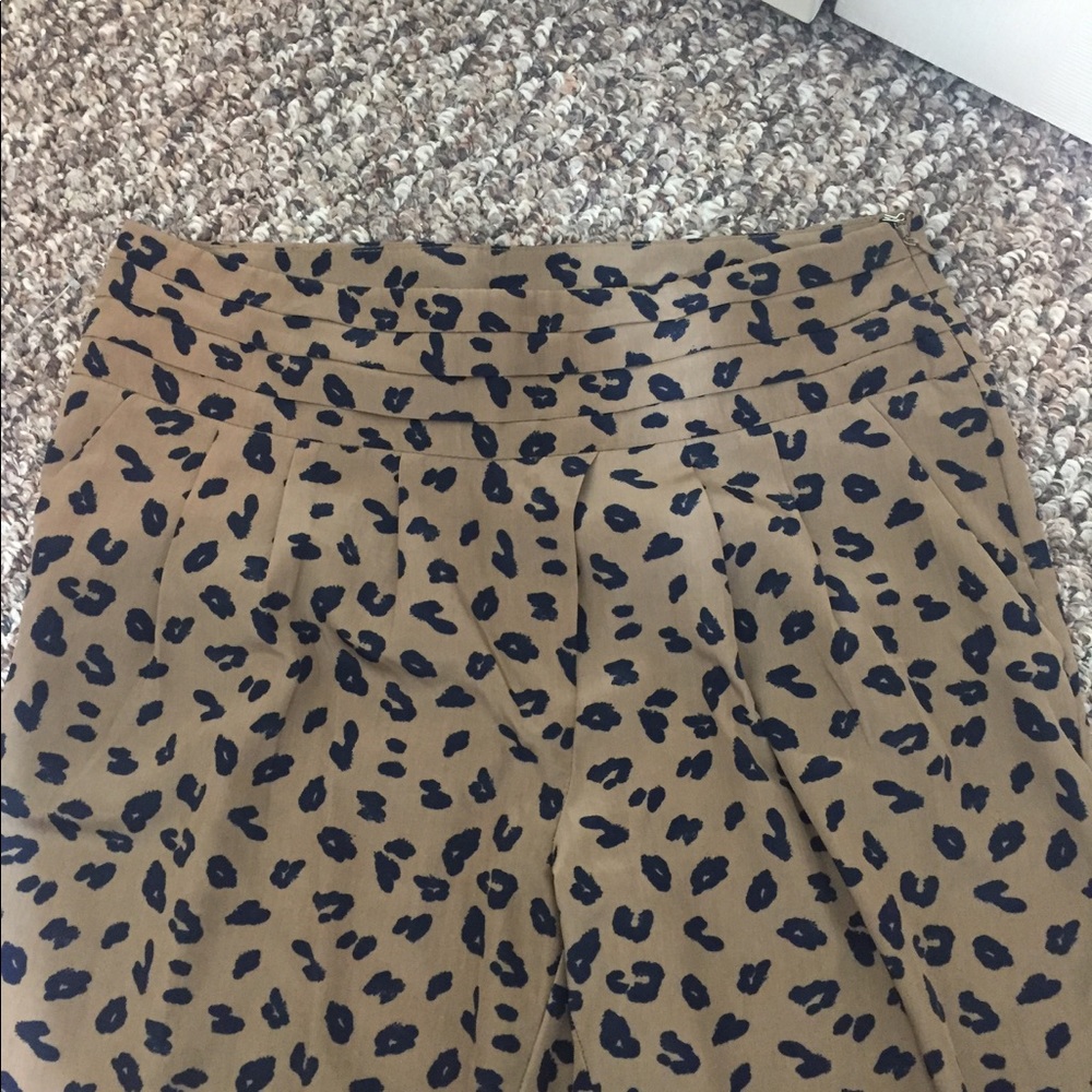 Forever 21 silky leopard high waste dress pants