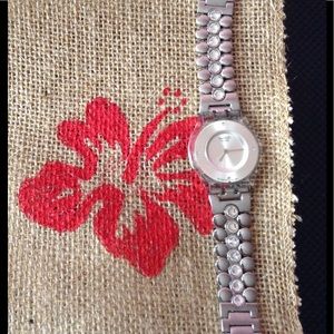 Swatch 2006 Her Dignity Skin watch