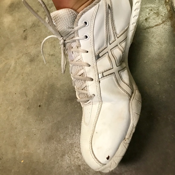 Asics sneakers - Picture 6 of 8