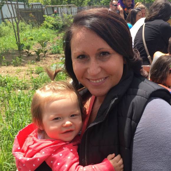 Meet your Posher, Christin - Picture 3 of 5