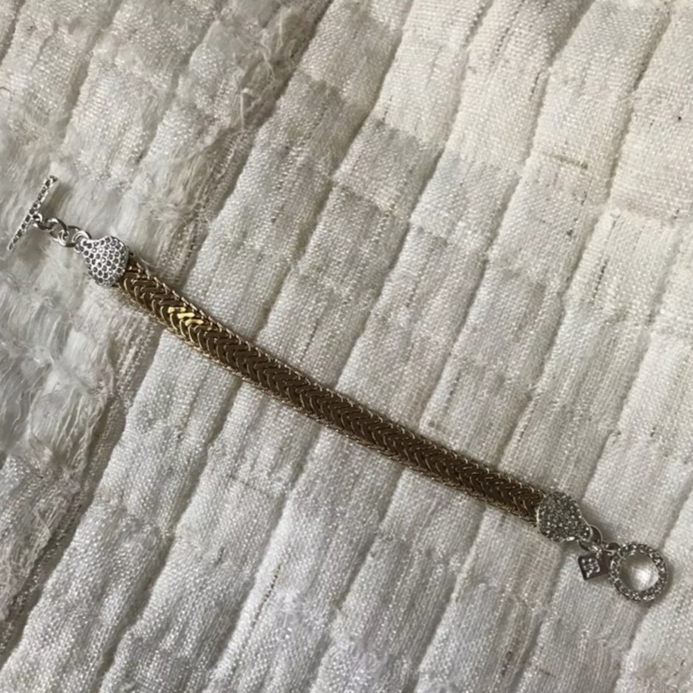 ⭐️ Gold Bracelet from Banana Republic ✨