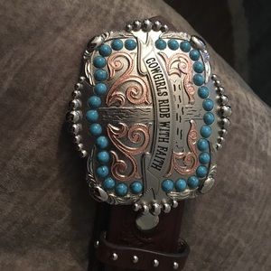 Leather belt with buckle