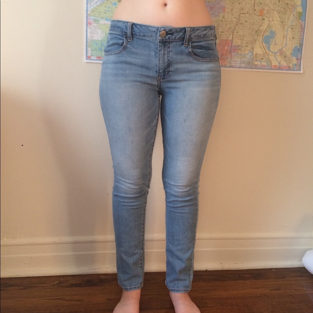 Light American Eagle Denim Jeggings | 12R