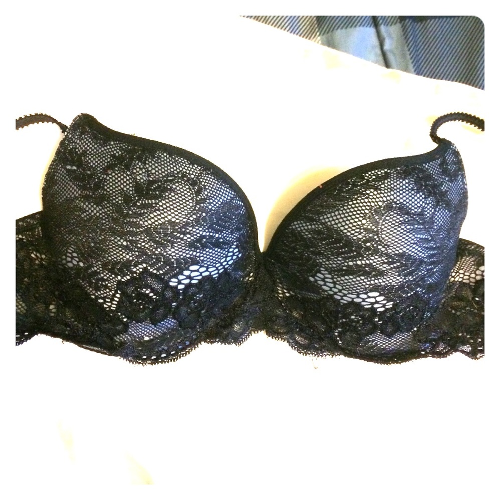 Black lace push up bra!