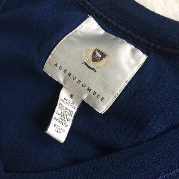 Navy Abercrombie V-Neck Tee - Picture 3 of 3
