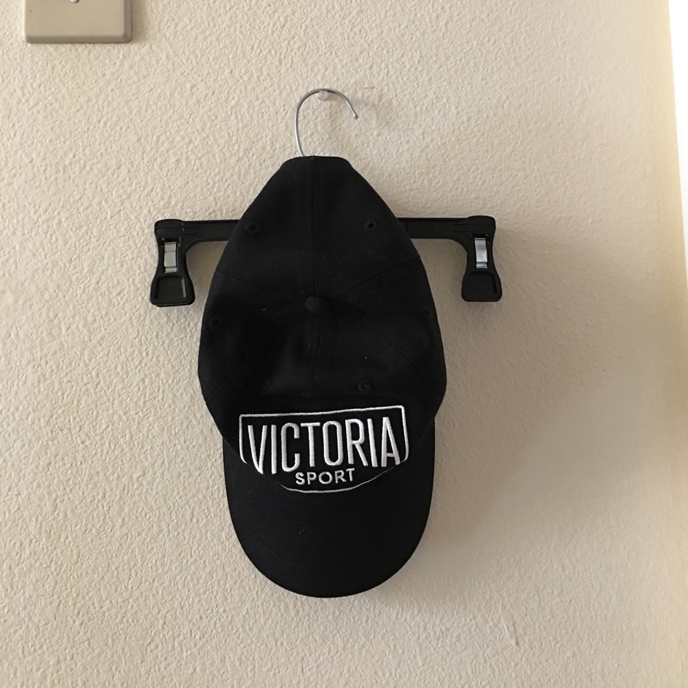 VS Victoria Sport Hat