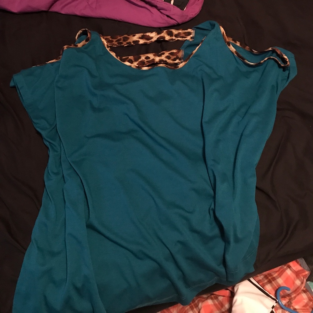blue and cheetah print shirt