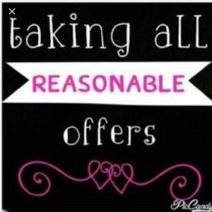I accept offers and do bundles💕💕