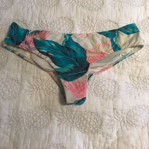 Billabong tropical print, Hawaii style bottoms