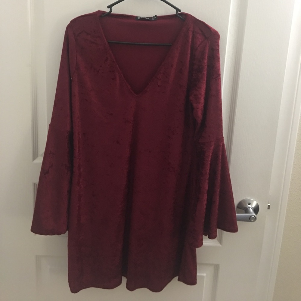 Bell sleeve dark red crushed velvet dress