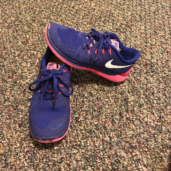 Nike Shoes - nike free run 5.0