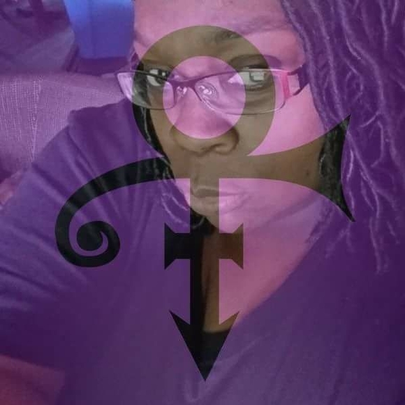 Meet your Posher, Marlene - Picture 1 of 1