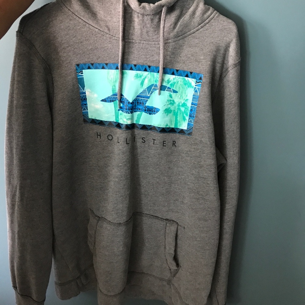 Hollister Pullover Hoodie brand new never worn