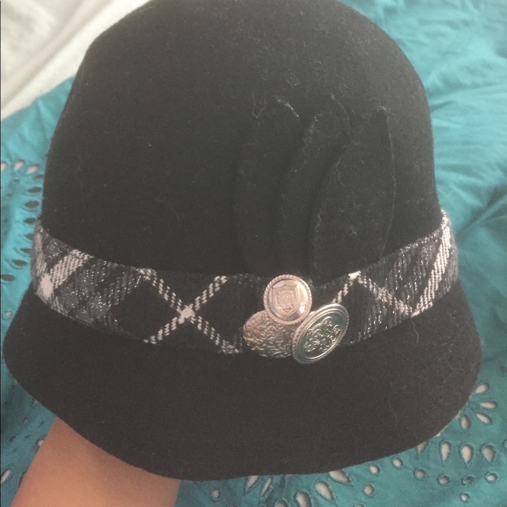 cute little black hat