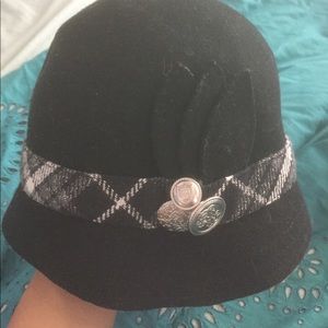 cute little black hat