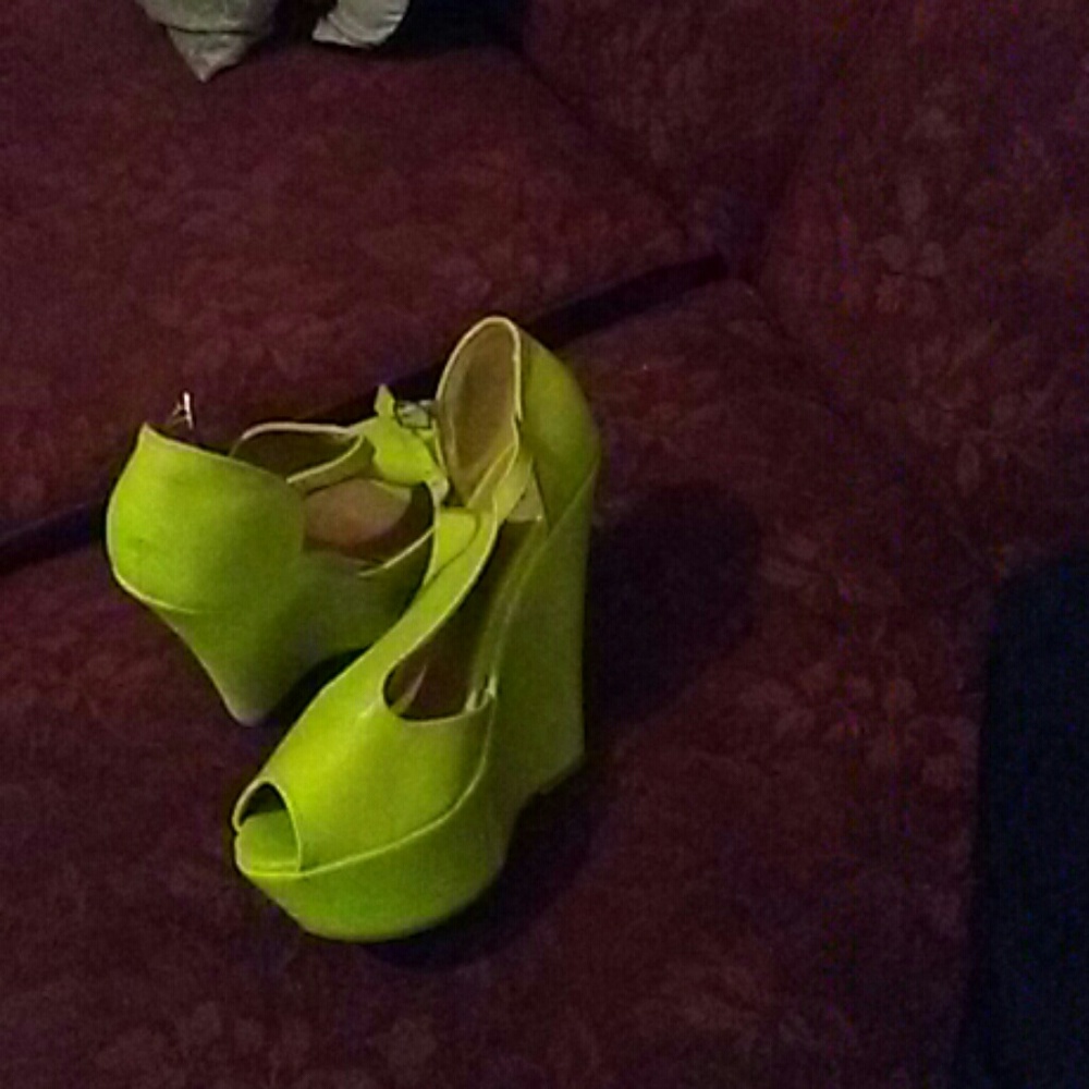 Shoes