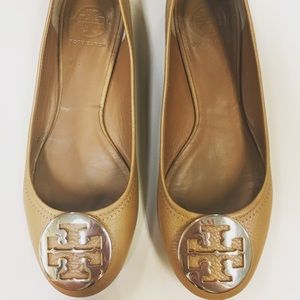 Tory Burch Reva Flats size 9