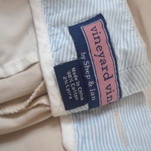 Vineyard Vines Khaki Capris