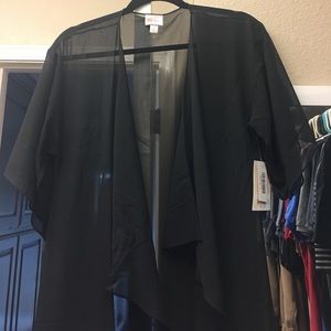 NWT Lularoe Monroe SOLID black with white fringe