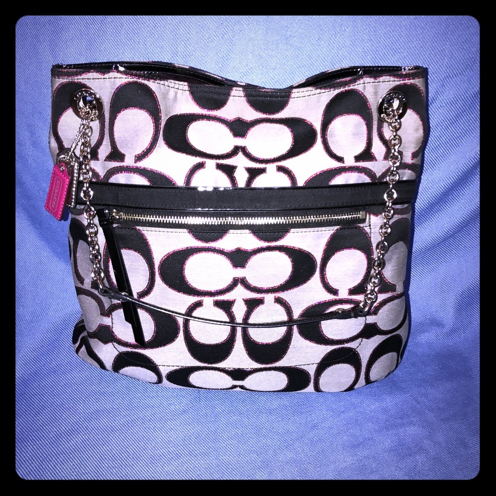 Authentic COACH  signature slim tote