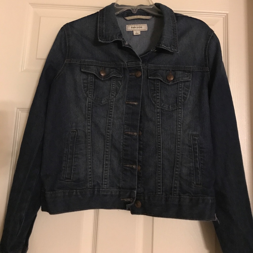 💰Denim jacket 3/$20