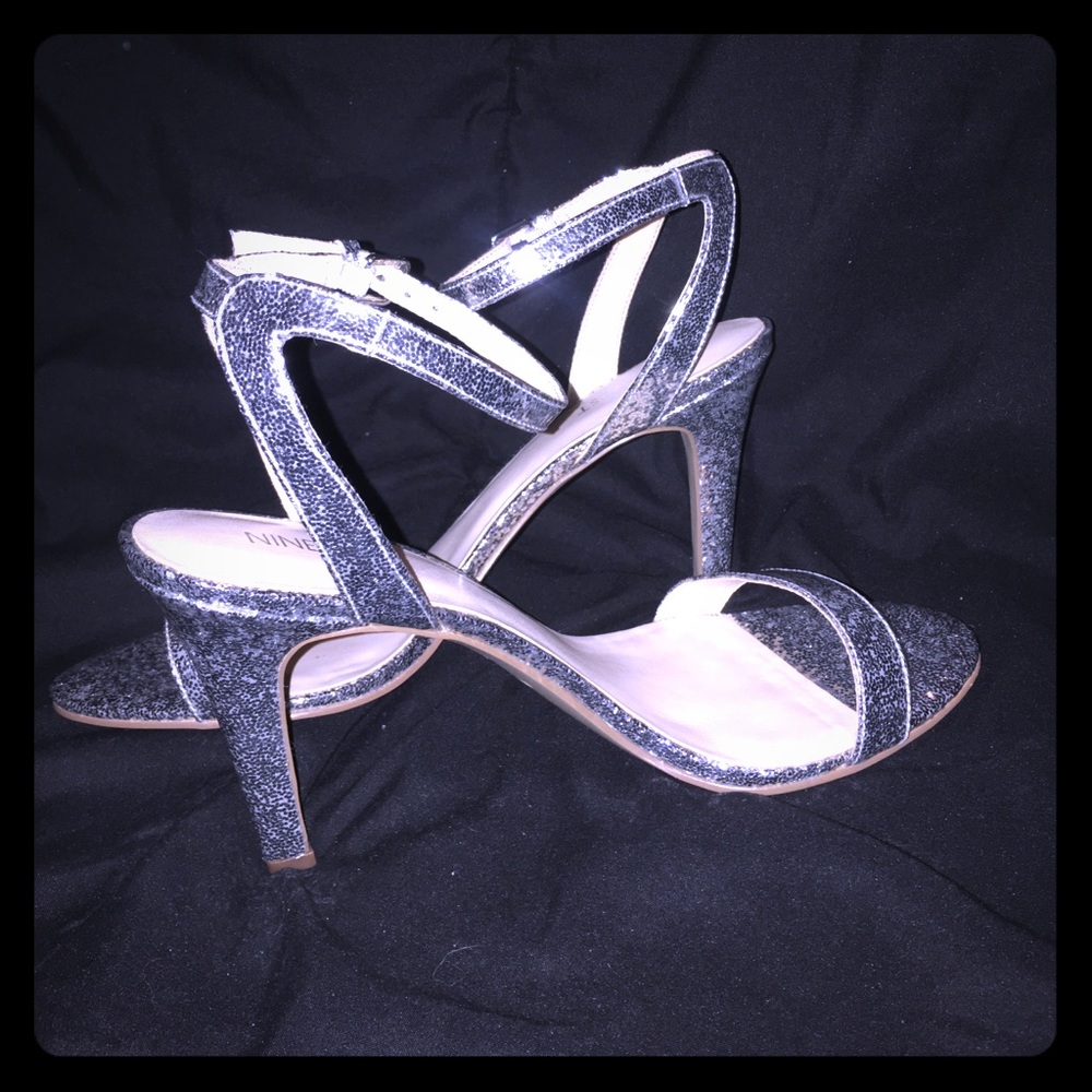 Nine west heals