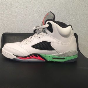 Jordan 5 Space Jam