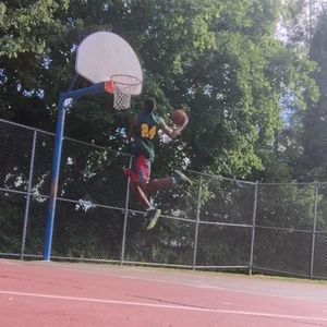 Meet your Posher, Deandre