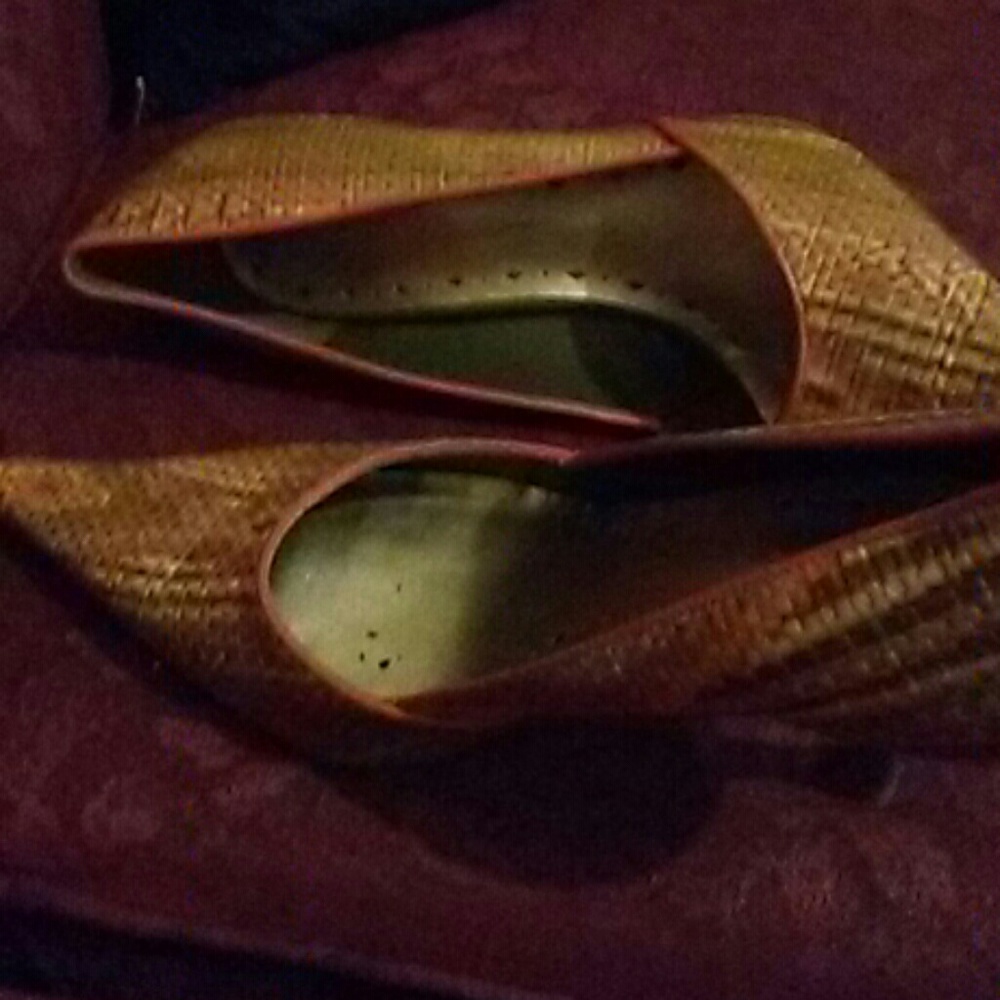 Ladies. Shoes