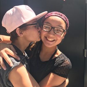 Meet your Posher, Vanessa