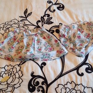 💔SOLD💔Carter's 24 month floral skirt
