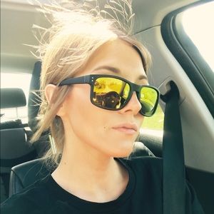 Meet your Posher, Morgan