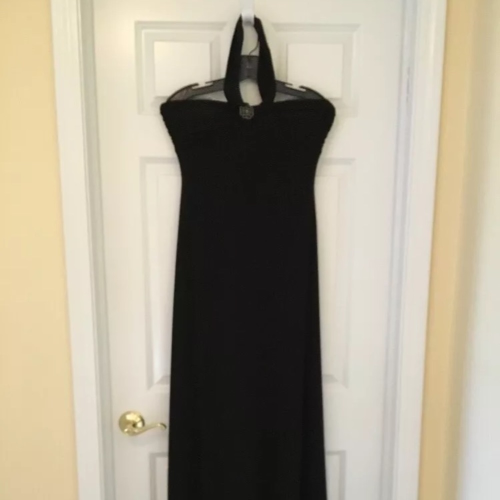 Laundry by Shelli Segal formal dress