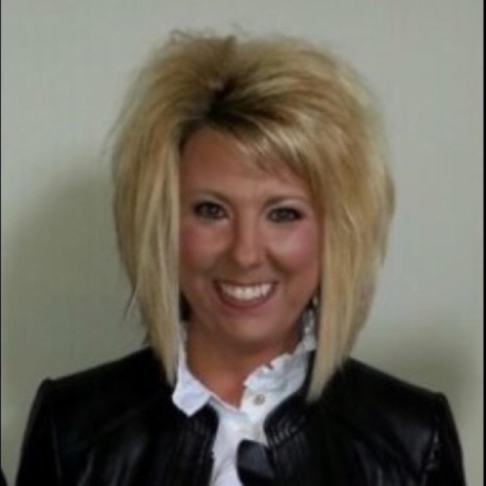 Meet your Posher, Raquel