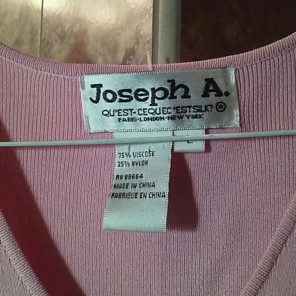 Light pink top - Picture 3 of 3