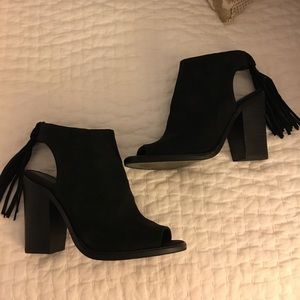 Black Suede Vince Camuto Bootie with fringe