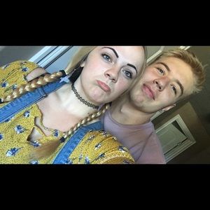 Meet your Posher, Jj