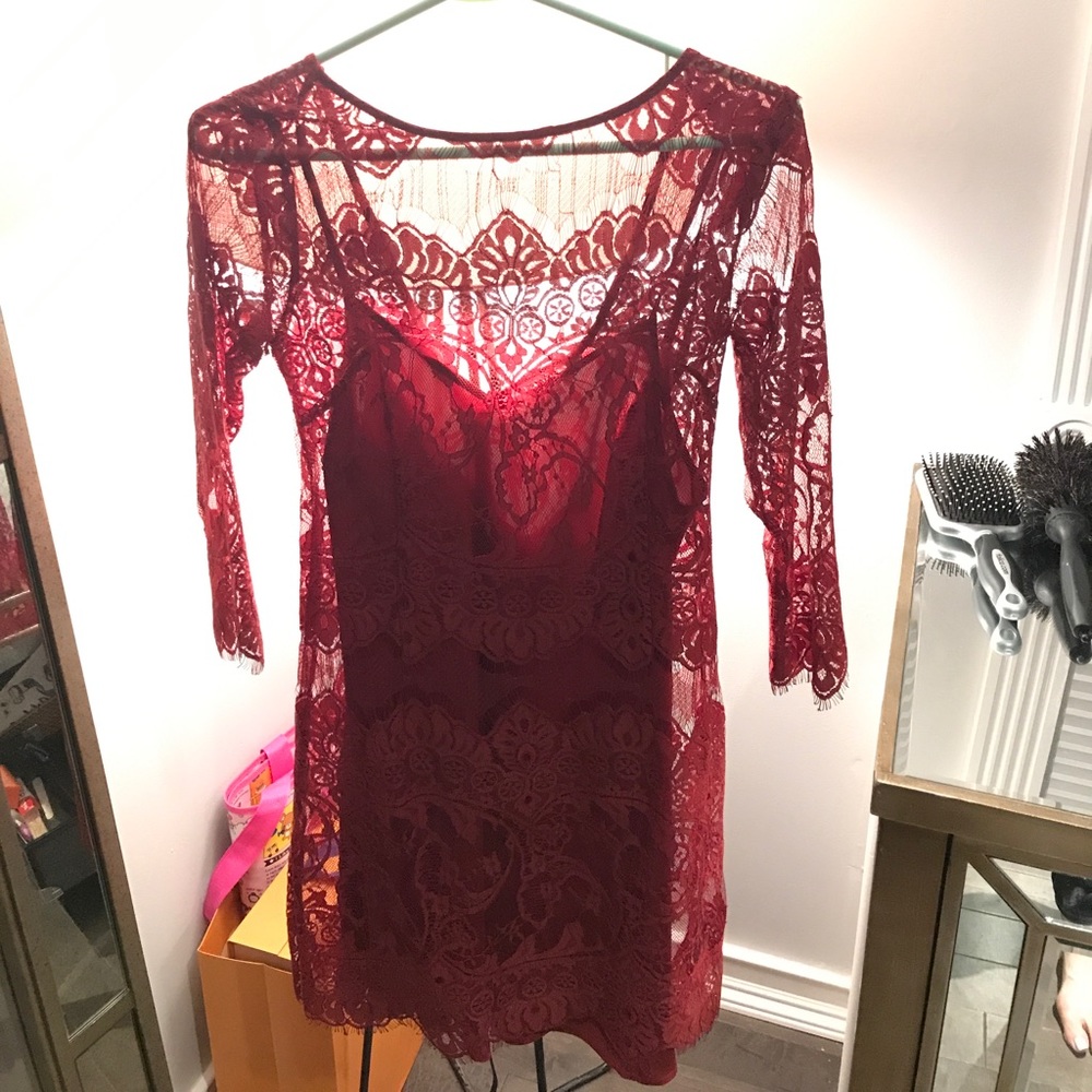 BB Dakota Lace Burgundy/Wine color Dress