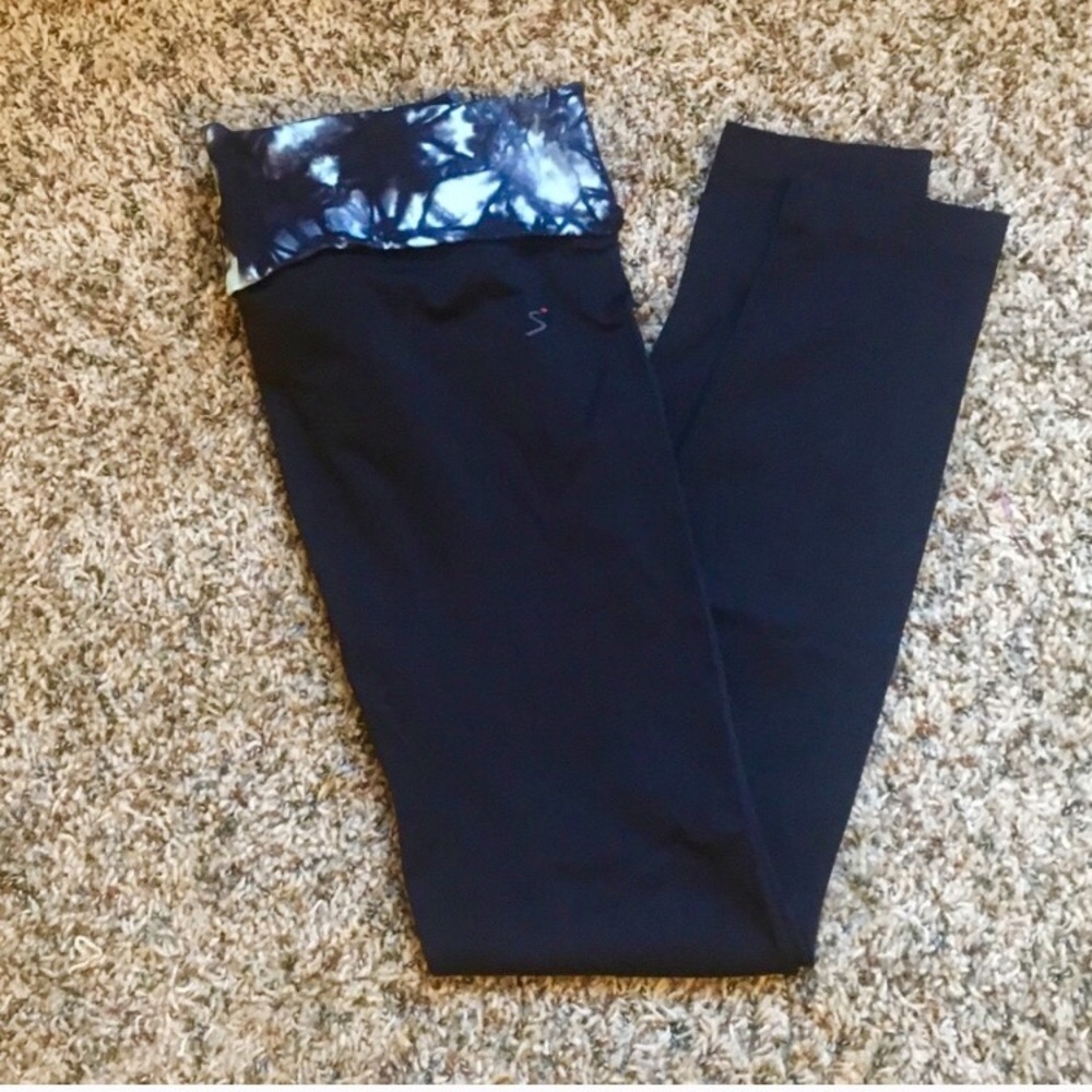 Nwot Yoga pants & tie dye tank bundle
