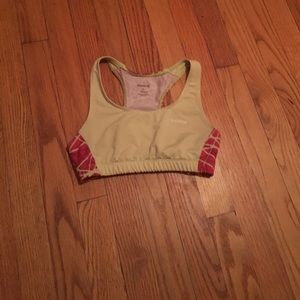 Sports bra