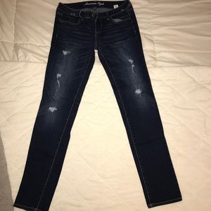 AMERICAN EAGLE JEANS