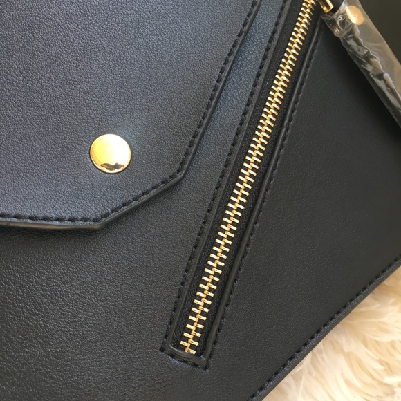 BROOKLYN CROSS BODY - Picture 2 of 5