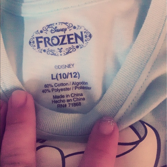 🔥3️⃣ Frozen t-shirts!!3️⃣🔥 - Picture 4 of 6