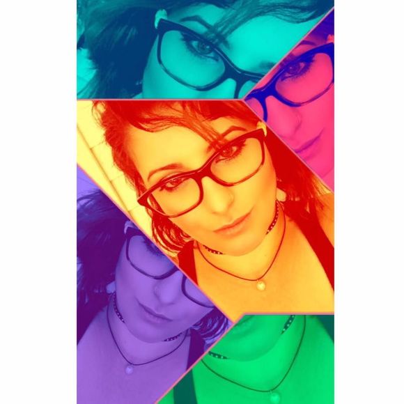 Meet your Posher, Shelby - Picture 1 of 1