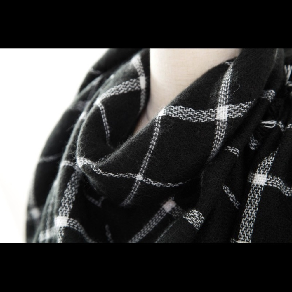 ⚡️LAST⚡️| SOFT PLAID SCARF | - Picture 3 of 8