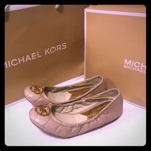 Michael Kors nude ballet flats