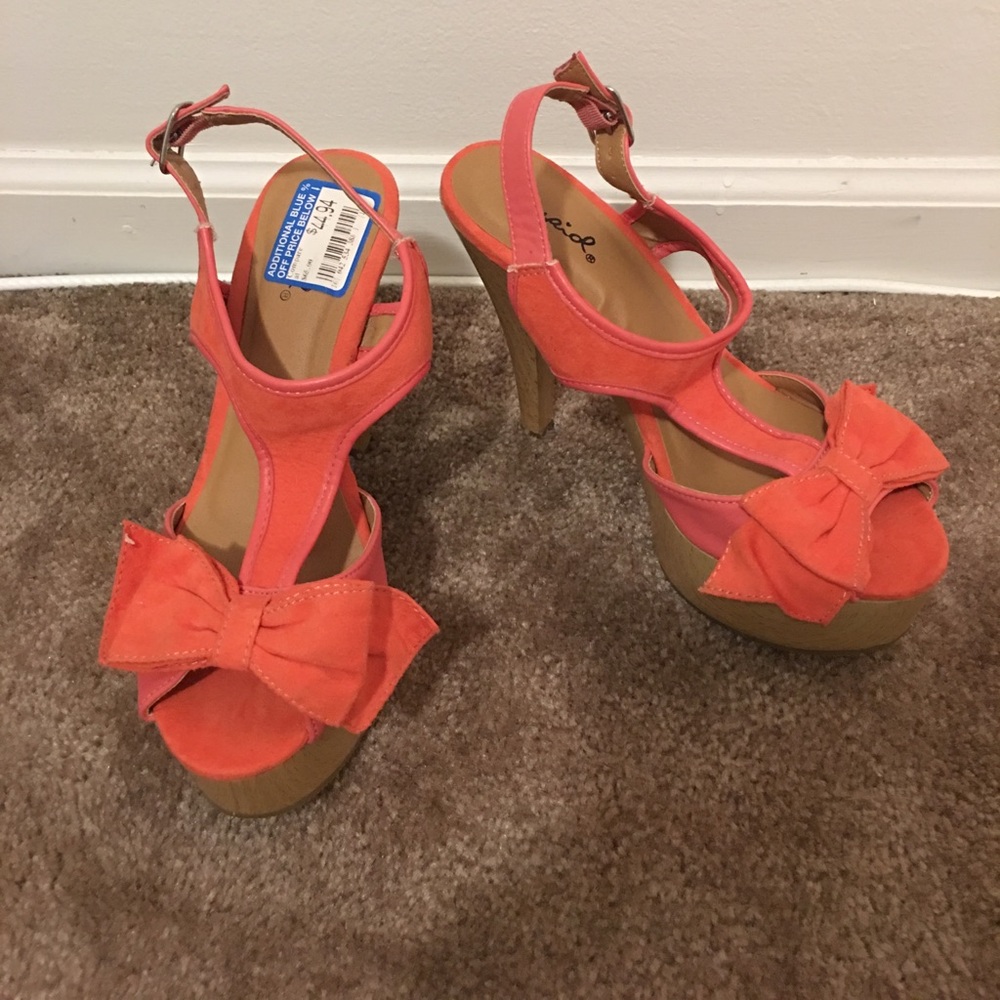 Qupid Pink Bow Pumps