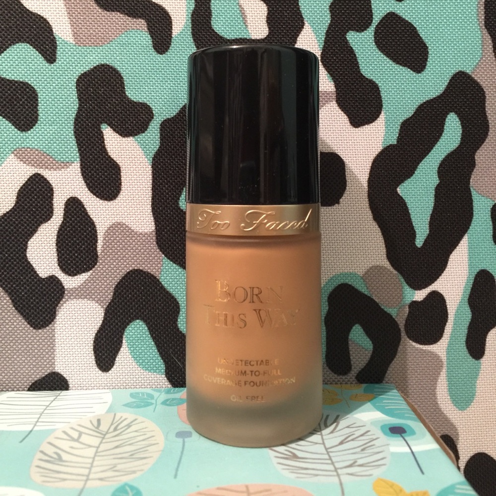 TOO FACED - Born This Way Foundation